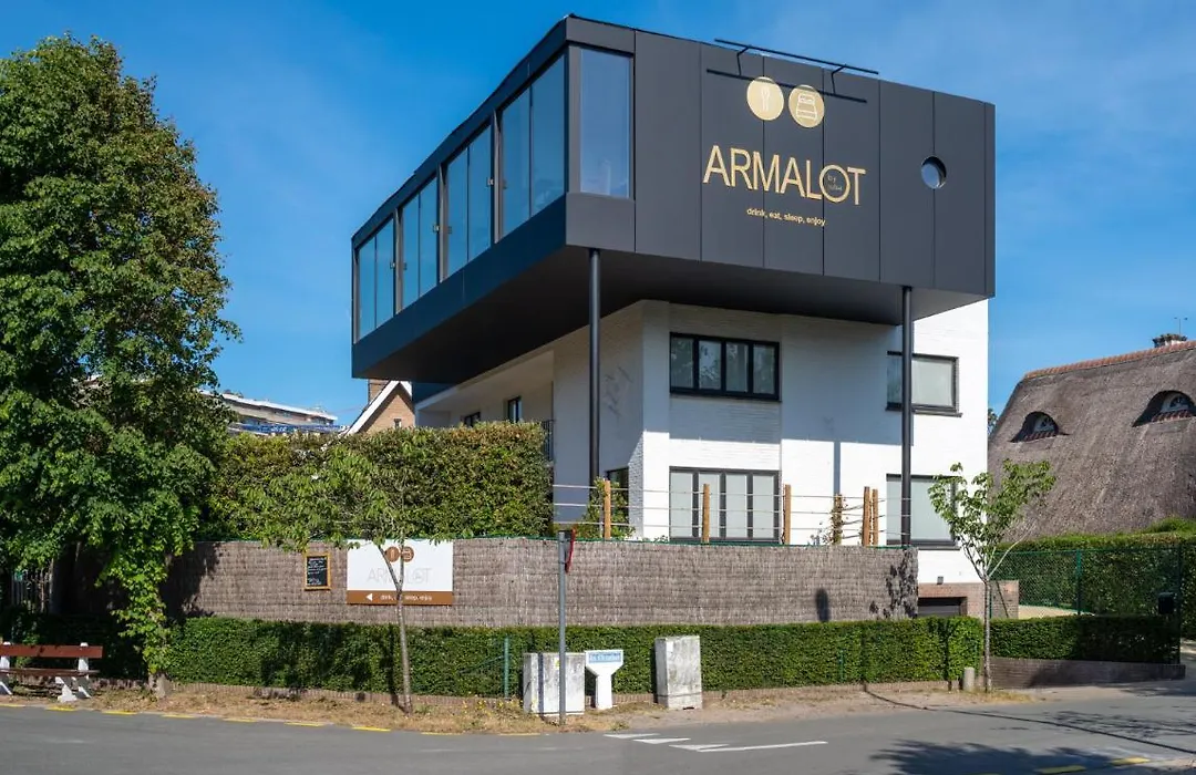 B&B Armalot By Julia-1